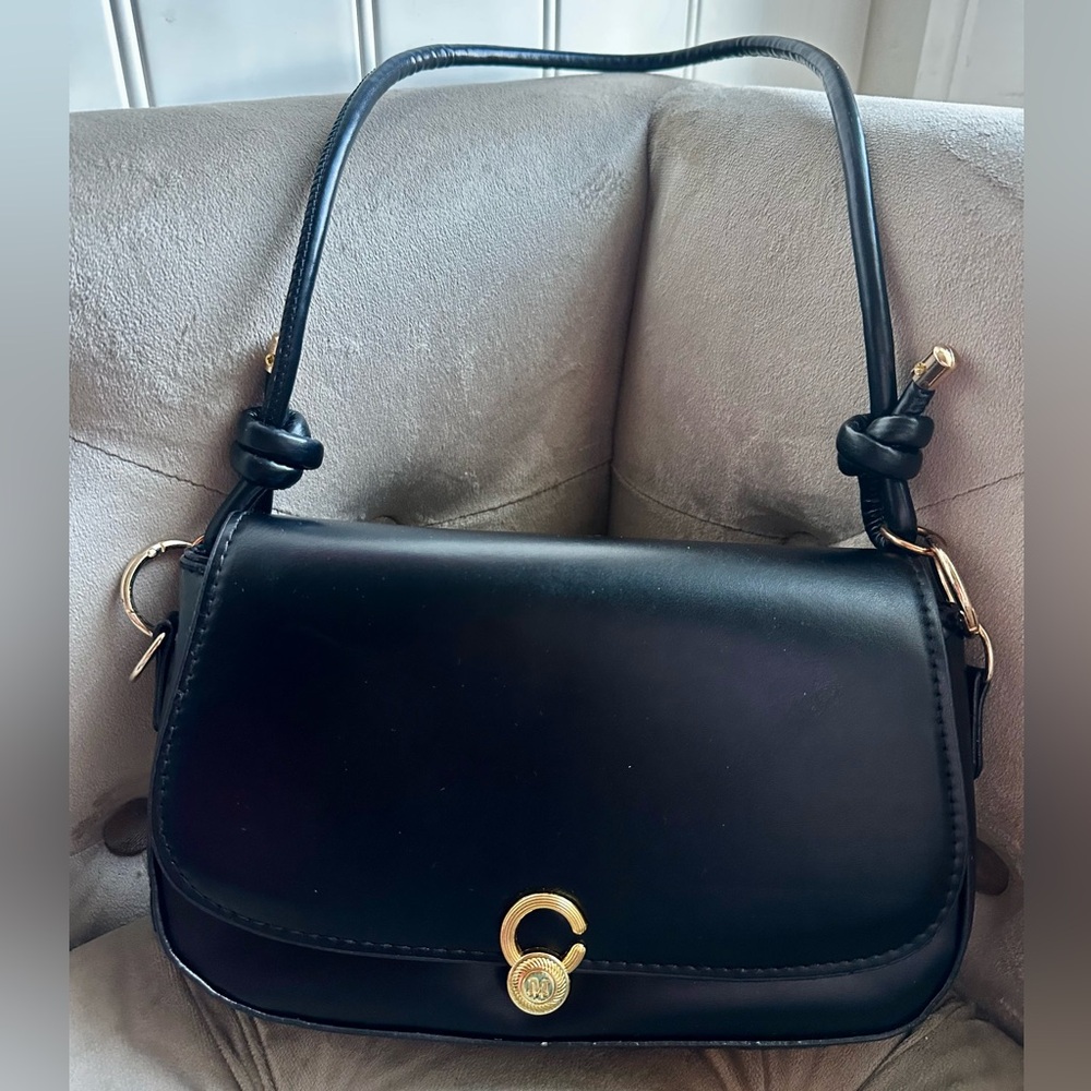 Classic Black Shoulder Bag with Gold Hardware